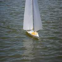 Maniac MK II - IOM Yacht